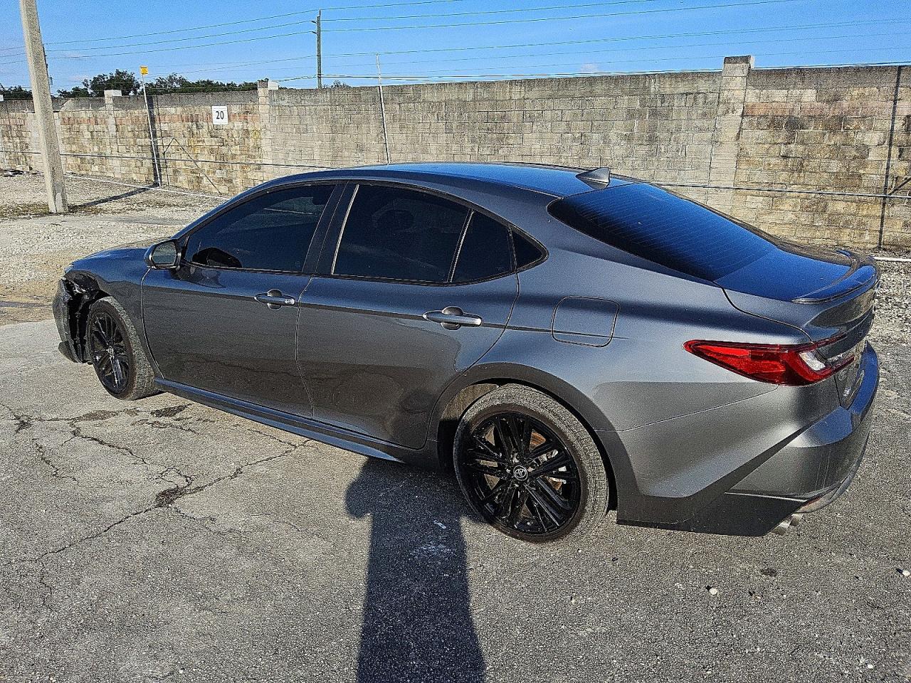 2025 TOYOTA CAMRY XSE photo 2