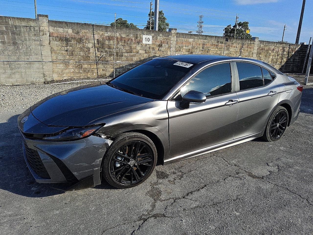 2025 TOYOTA CAMRY