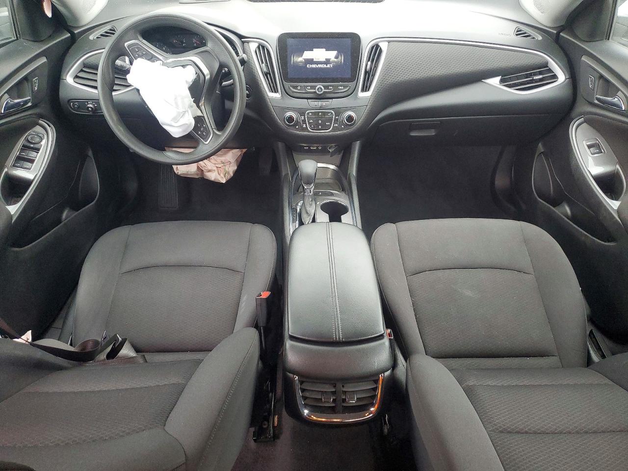 2023 CHEVROLET MALIBU LT photo 8