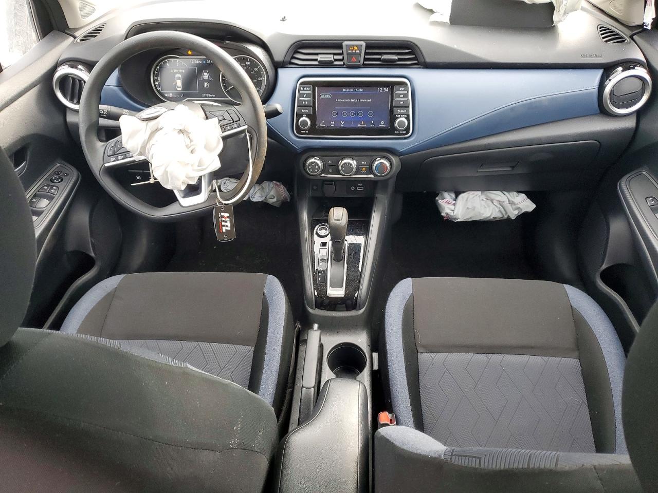 2025 NISSAN VERSA SV photo 8