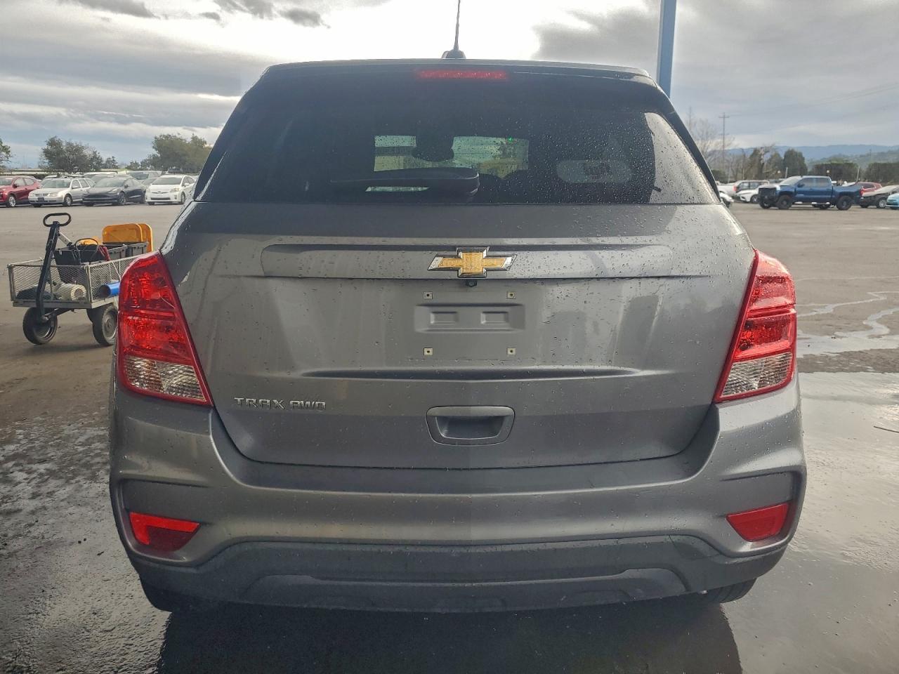 2020 CHEVROLET TRAX LS photo 6