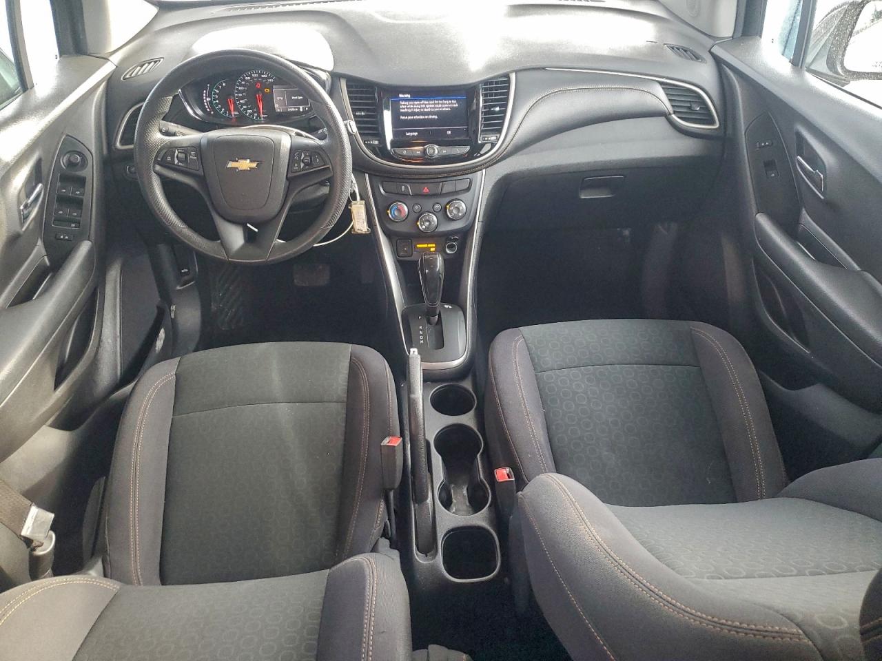 2020 CHEVROLET TRAX LS photo 8