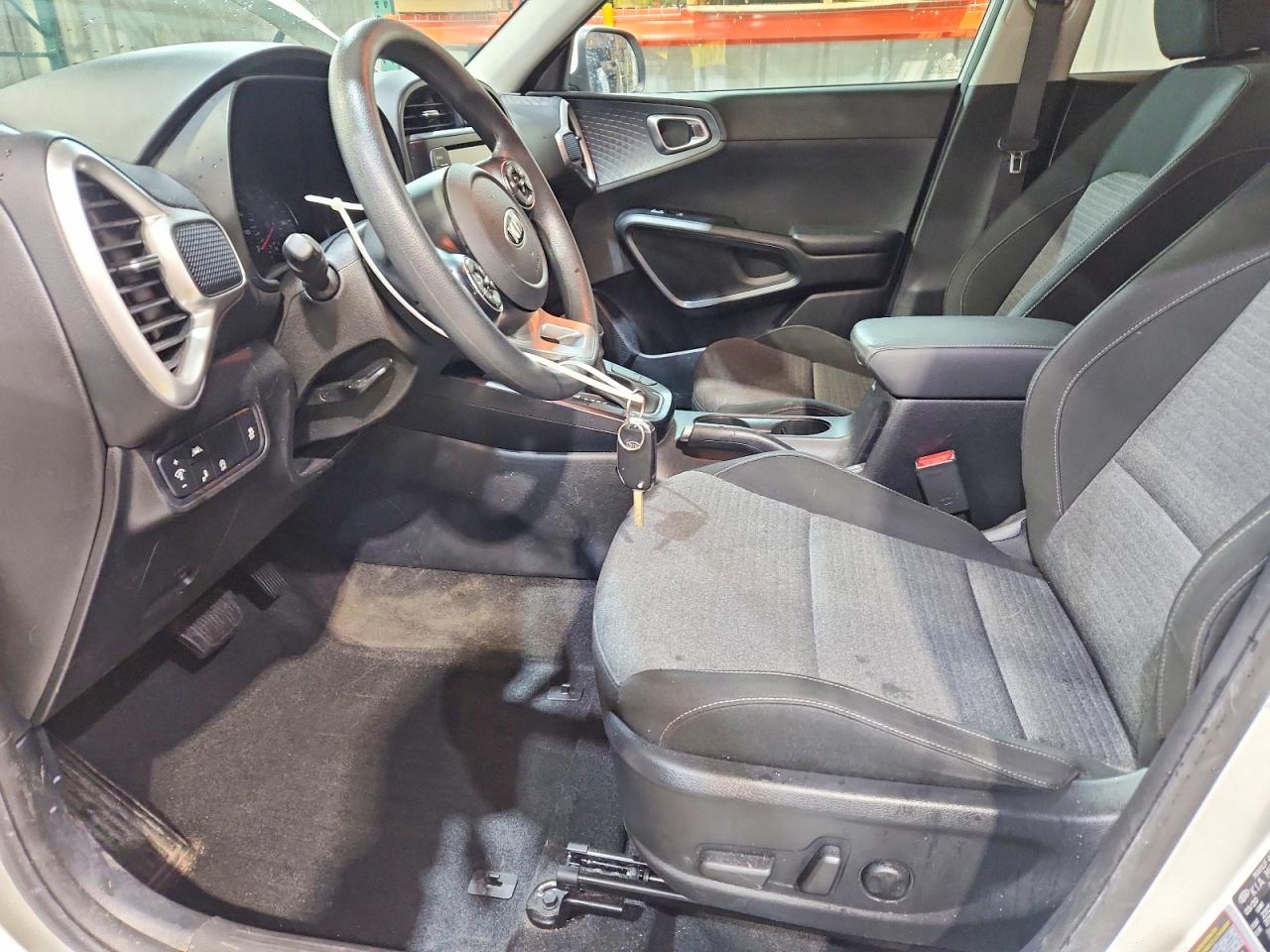 2021 KIA SOUL LX photo 13