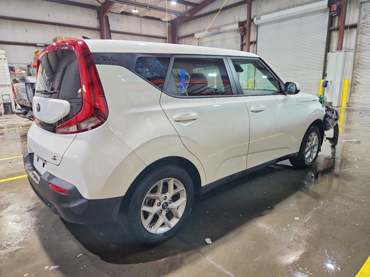 2021 KIA SOUL LX photo 5