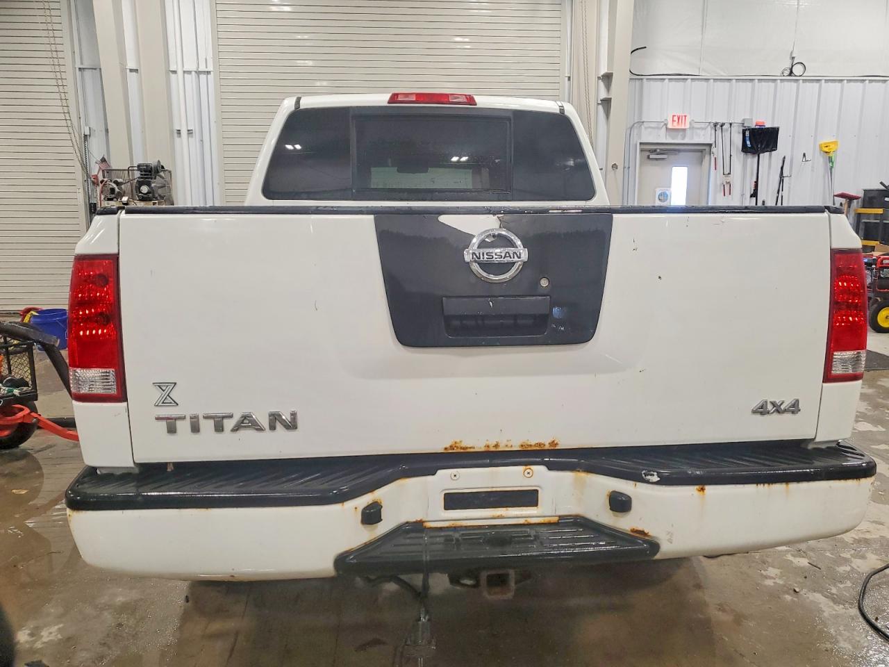 2012 NISSAN TITAN S photo 6