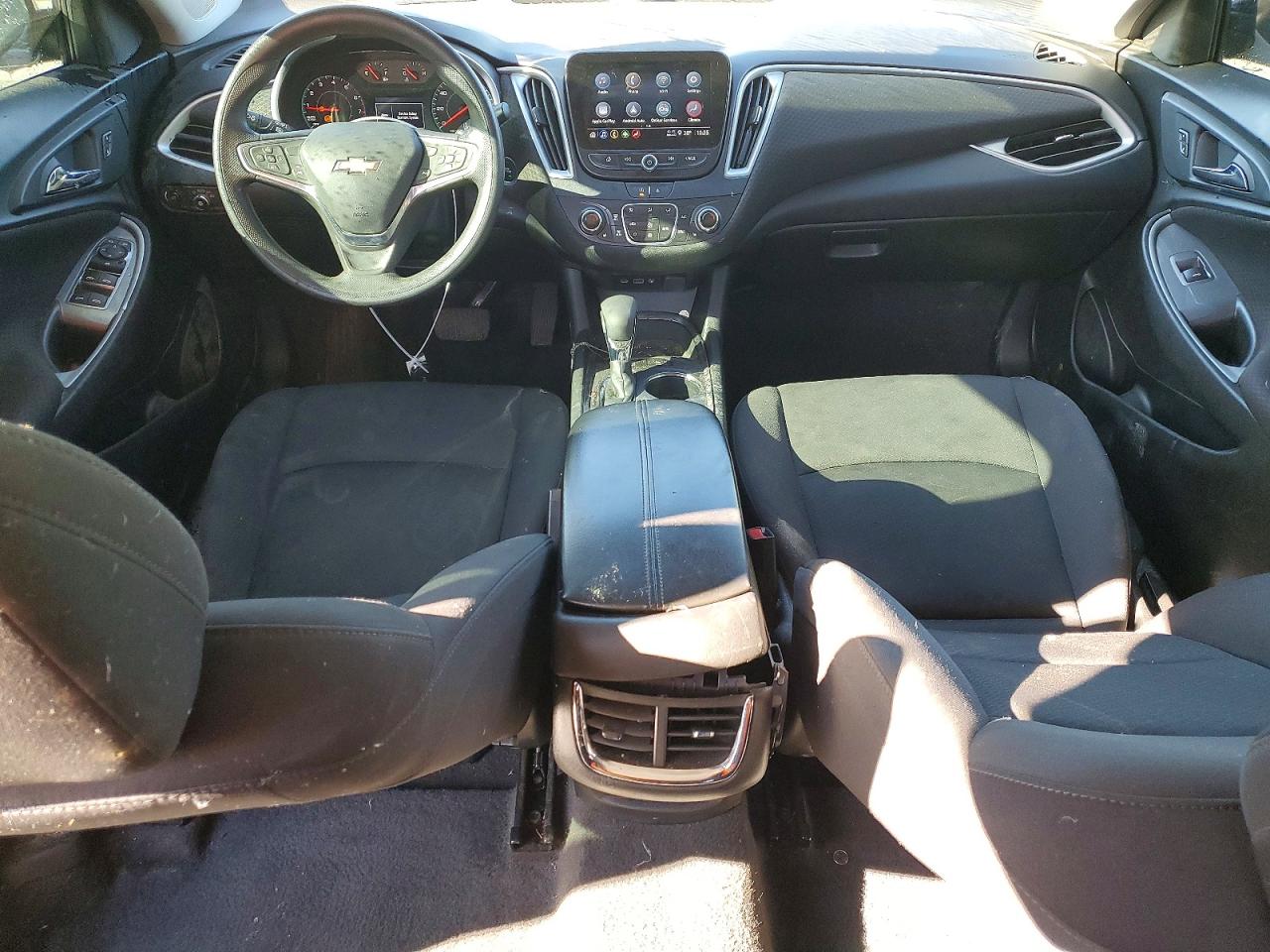 2024 CHEVROLET MALIBU LT photo 8