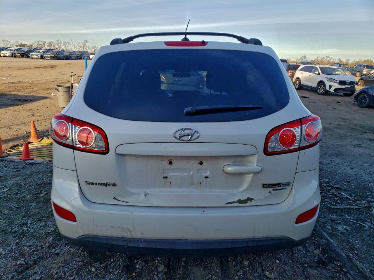 2012 HYUNDAI SANTA FE GLS photo 6