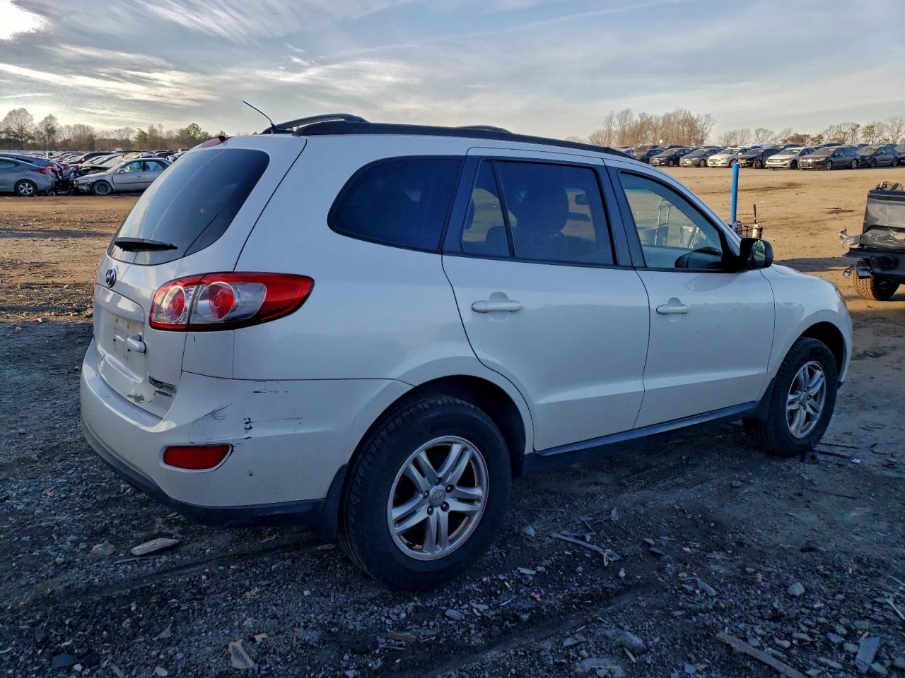 2012 HYUNDAI SANTA FE GLS photo 3