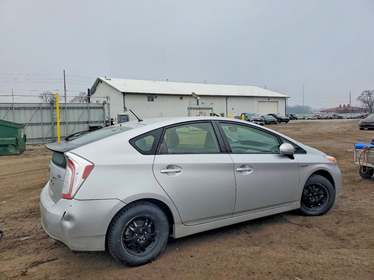 2013 TOYOTA PRIUS photo 3