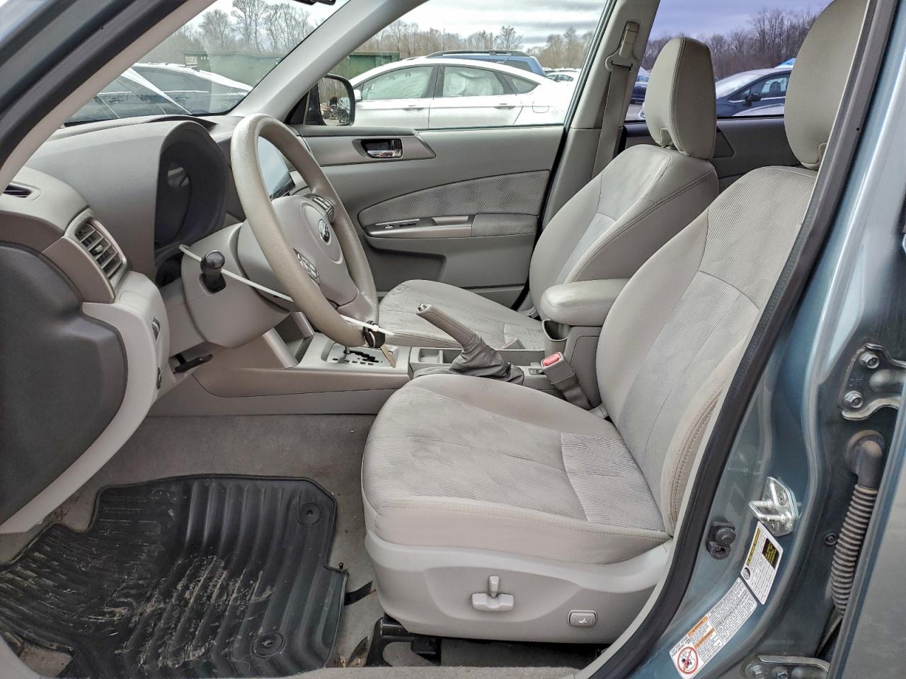 2010 SUBARU FORESTER 2.5X PREMIUM photo 7