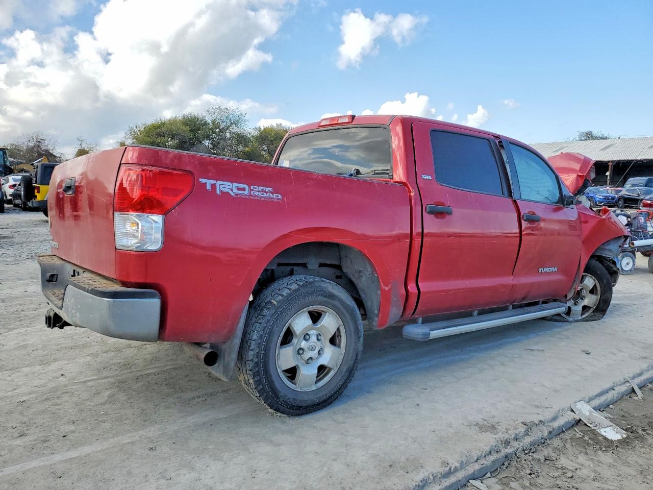 2011 TOYOTA TUNDRA CREWMAX SR5 photo 3
