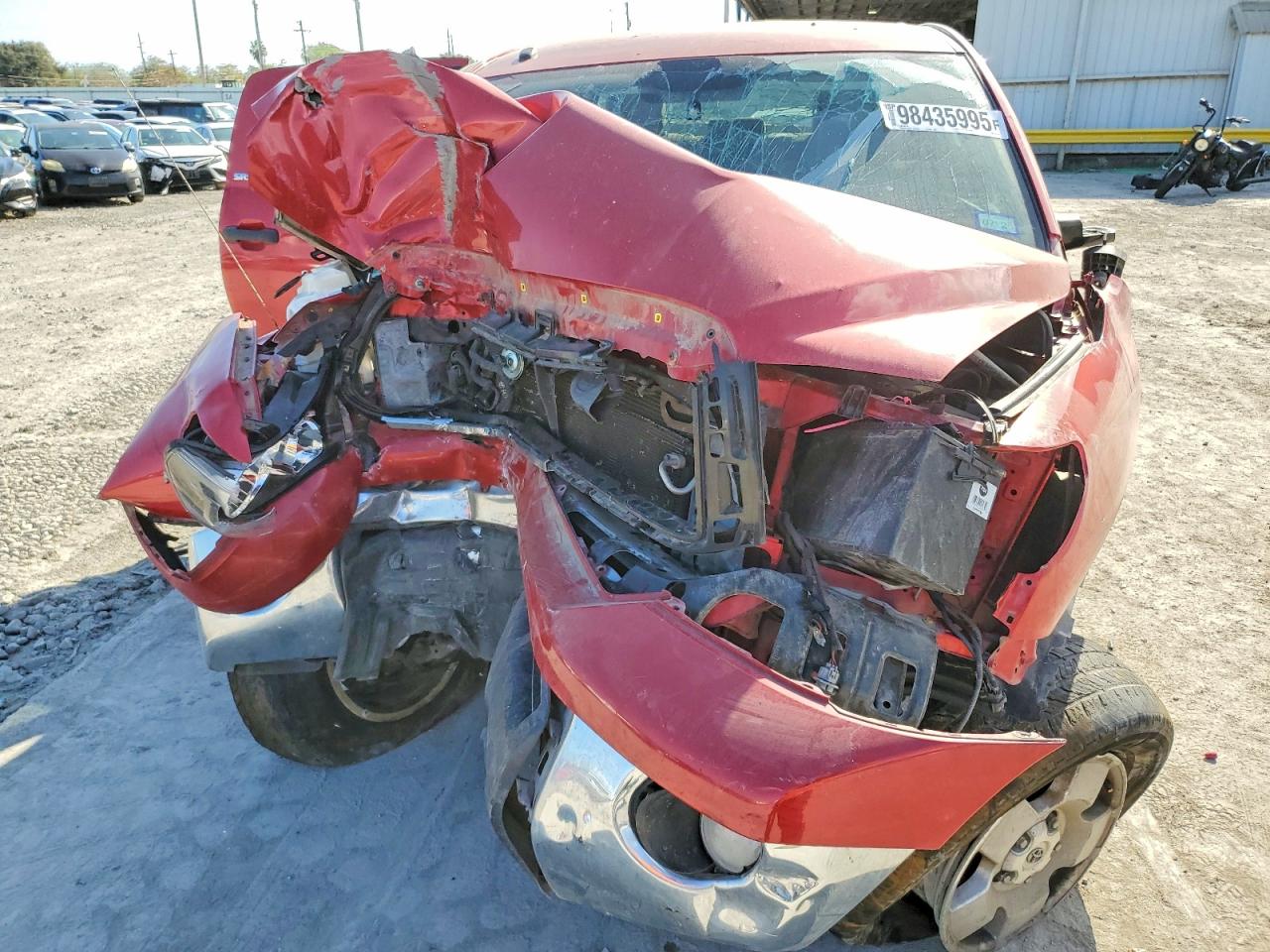 2011 TOYOTA TUNDRA CREWMAX SR5 photo 11
