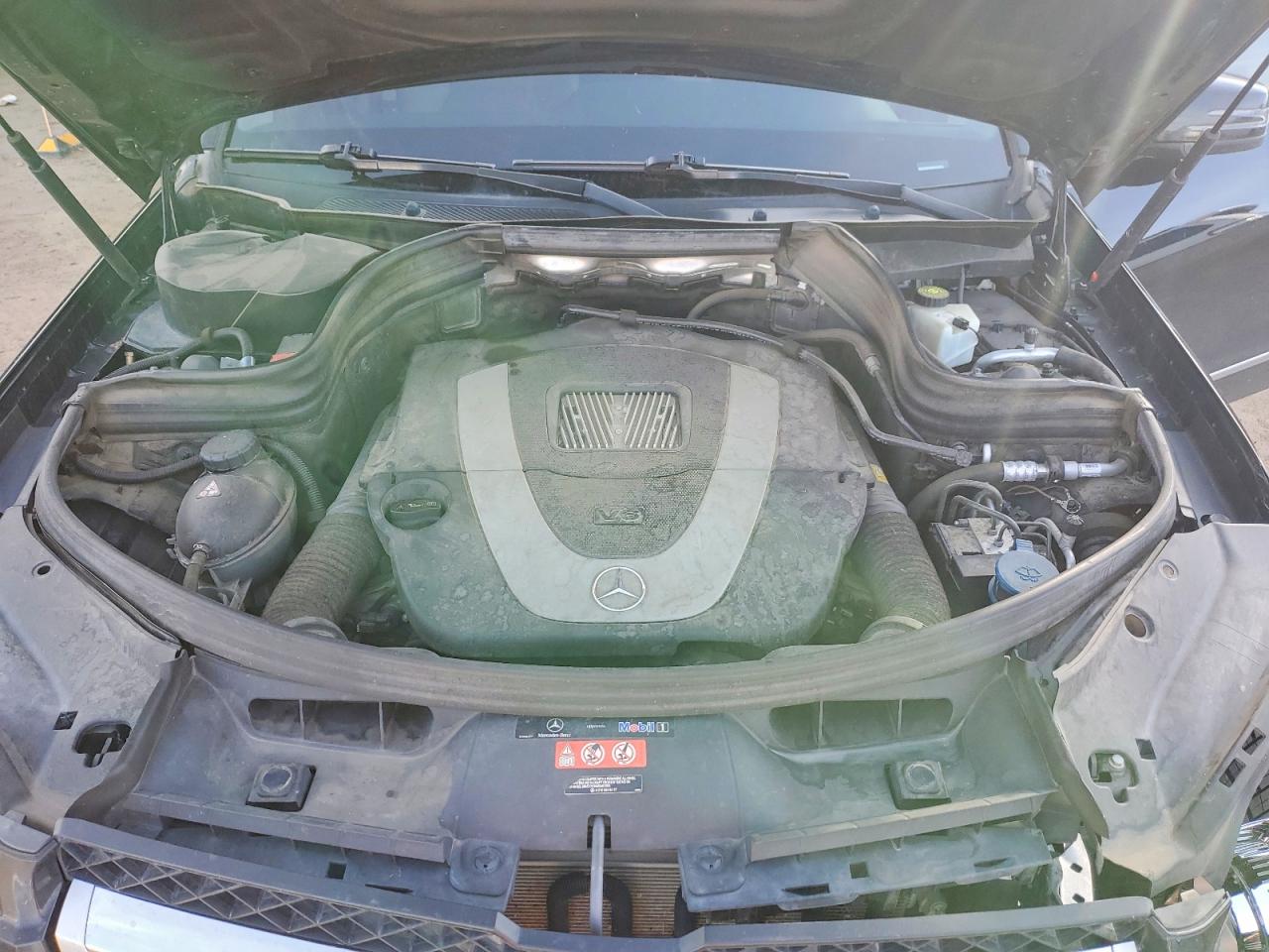 2010 MERCEDES-BENZ GLK 350 4MATIC photo 11
