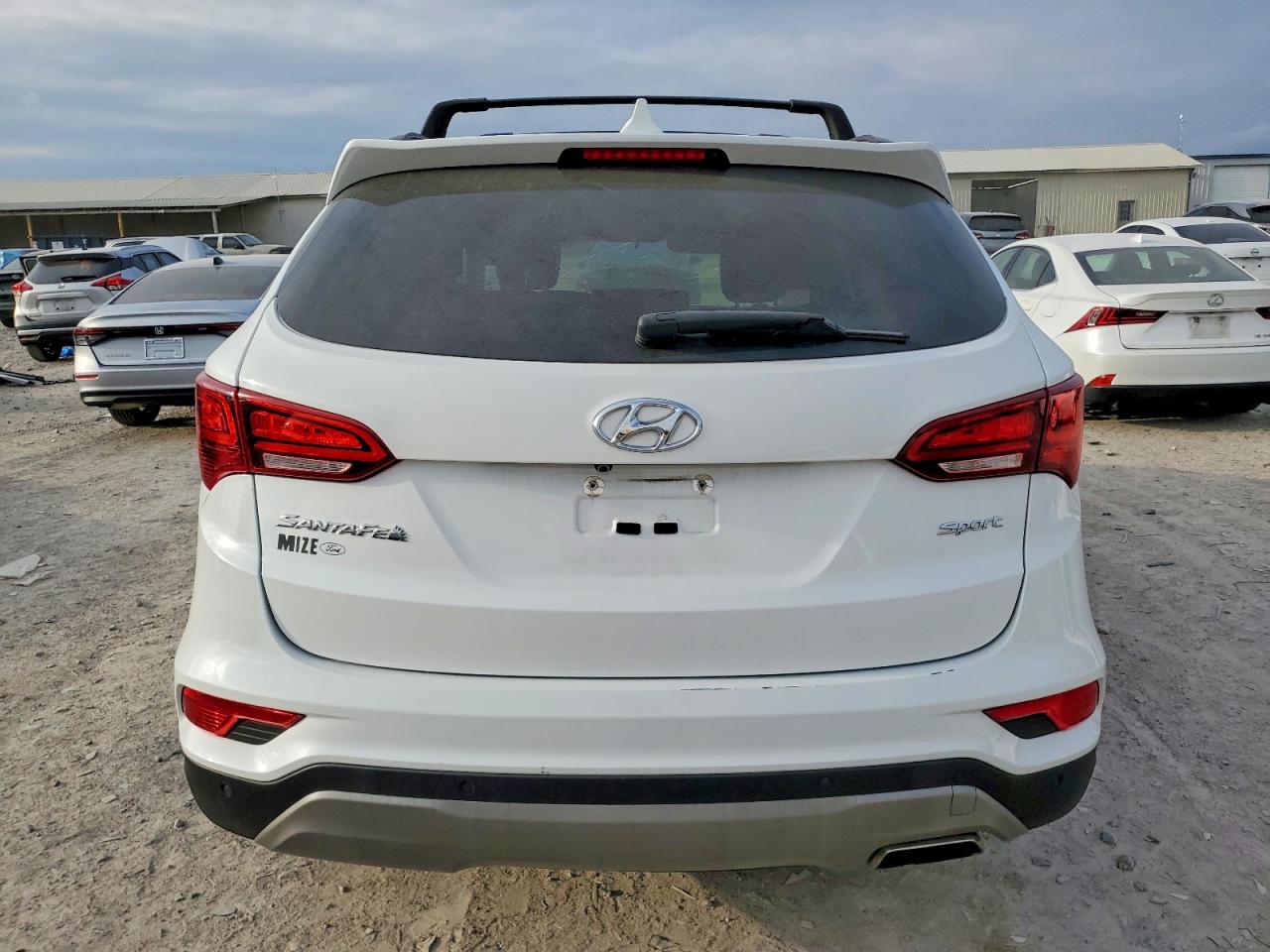 2017 HYUNDAI SANTA FE SPORT photo 6
