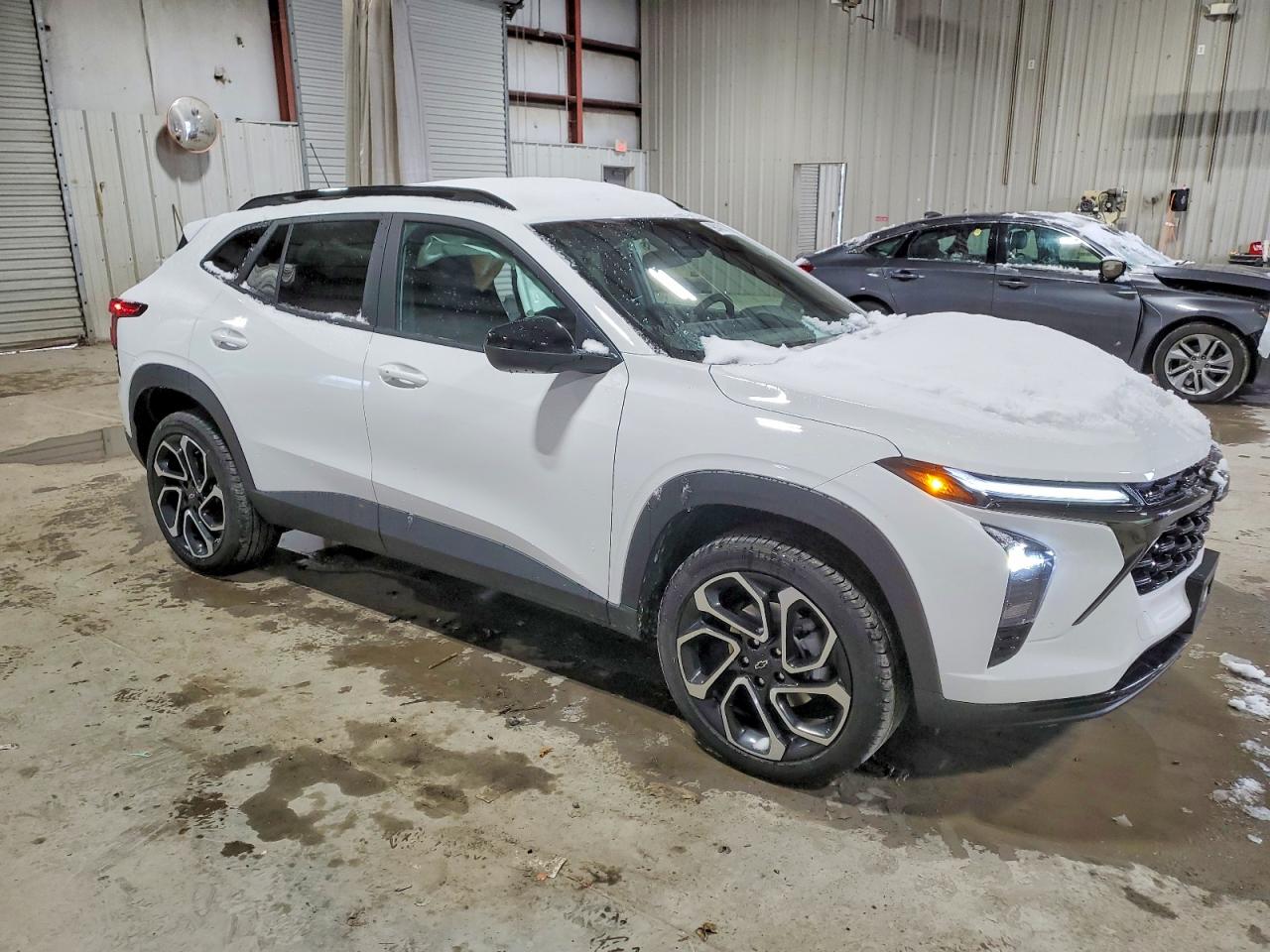 2025 CHEVROLET TRAX 2RS photo 4