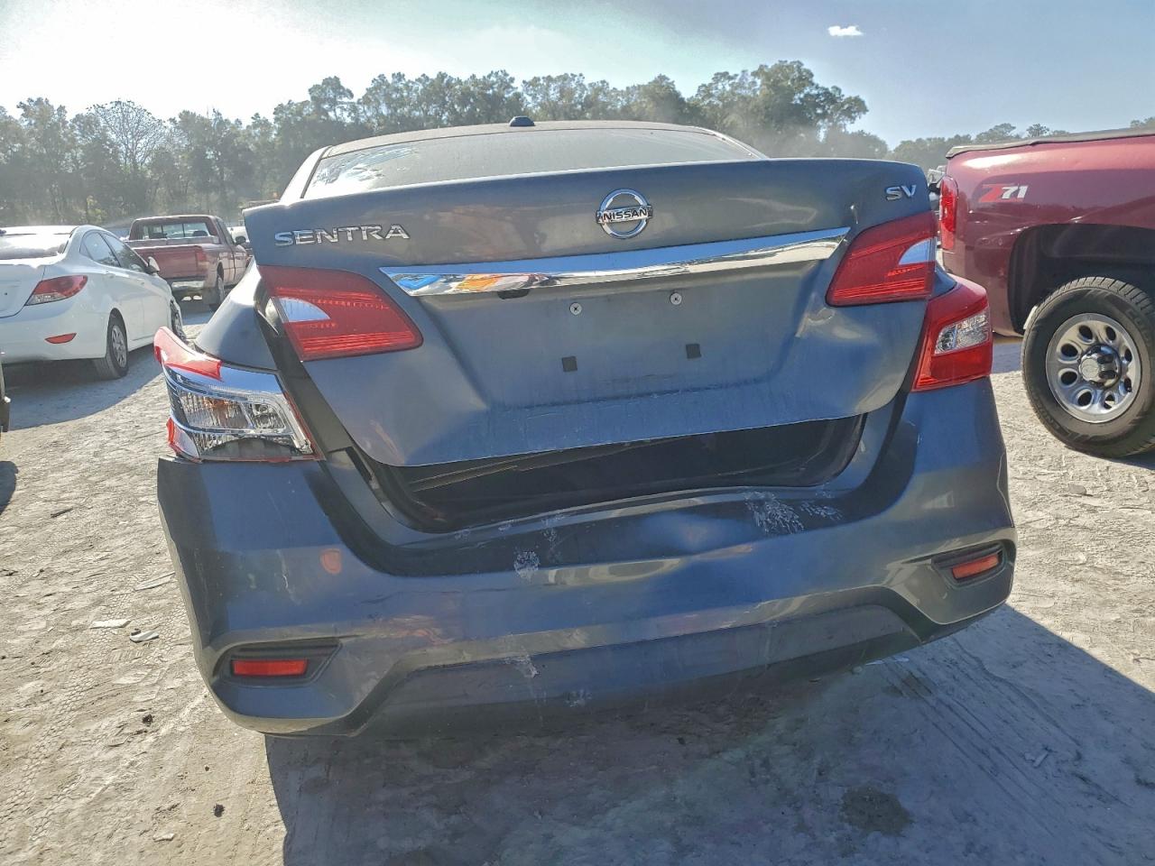 2016 NISSAN SENTRA S photo 6
