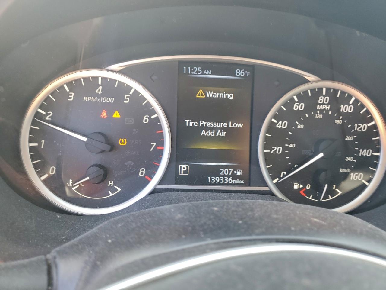 2016 NISSAN SENTRA S photo 9