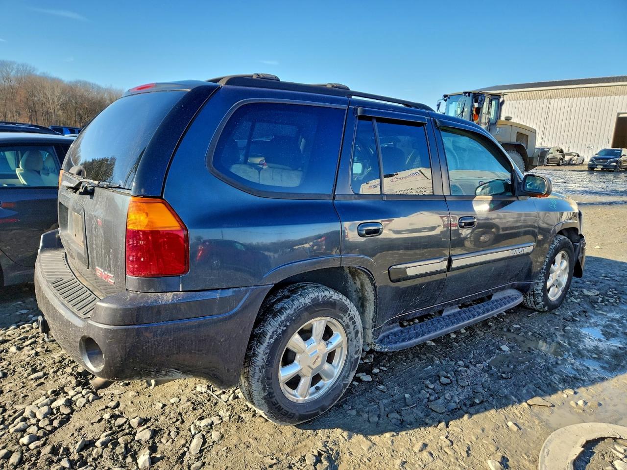 2005 GMC ENVOY photo 9