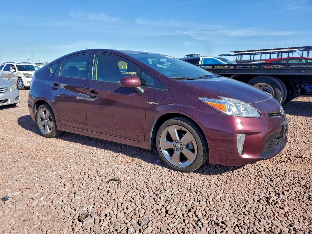 2013 TOYOTA PRIUS photo 4