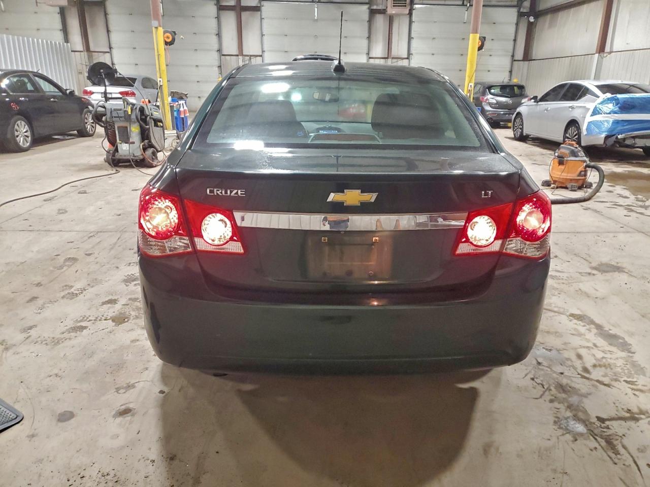 2015 CHEVROLET CRUZE LT photo 6