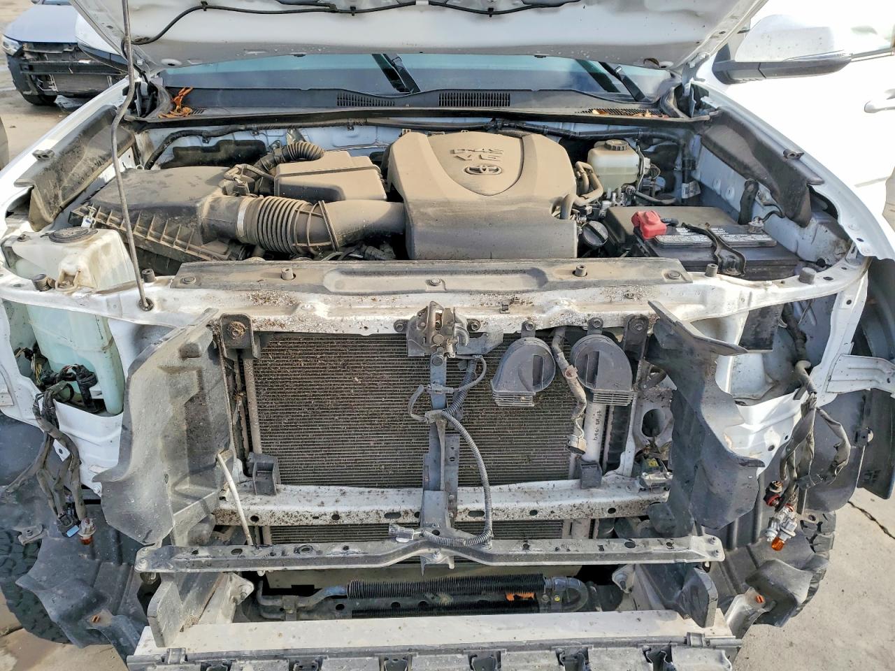 2022 TOYOTA TACOMA DOUBLE CAB photo 11