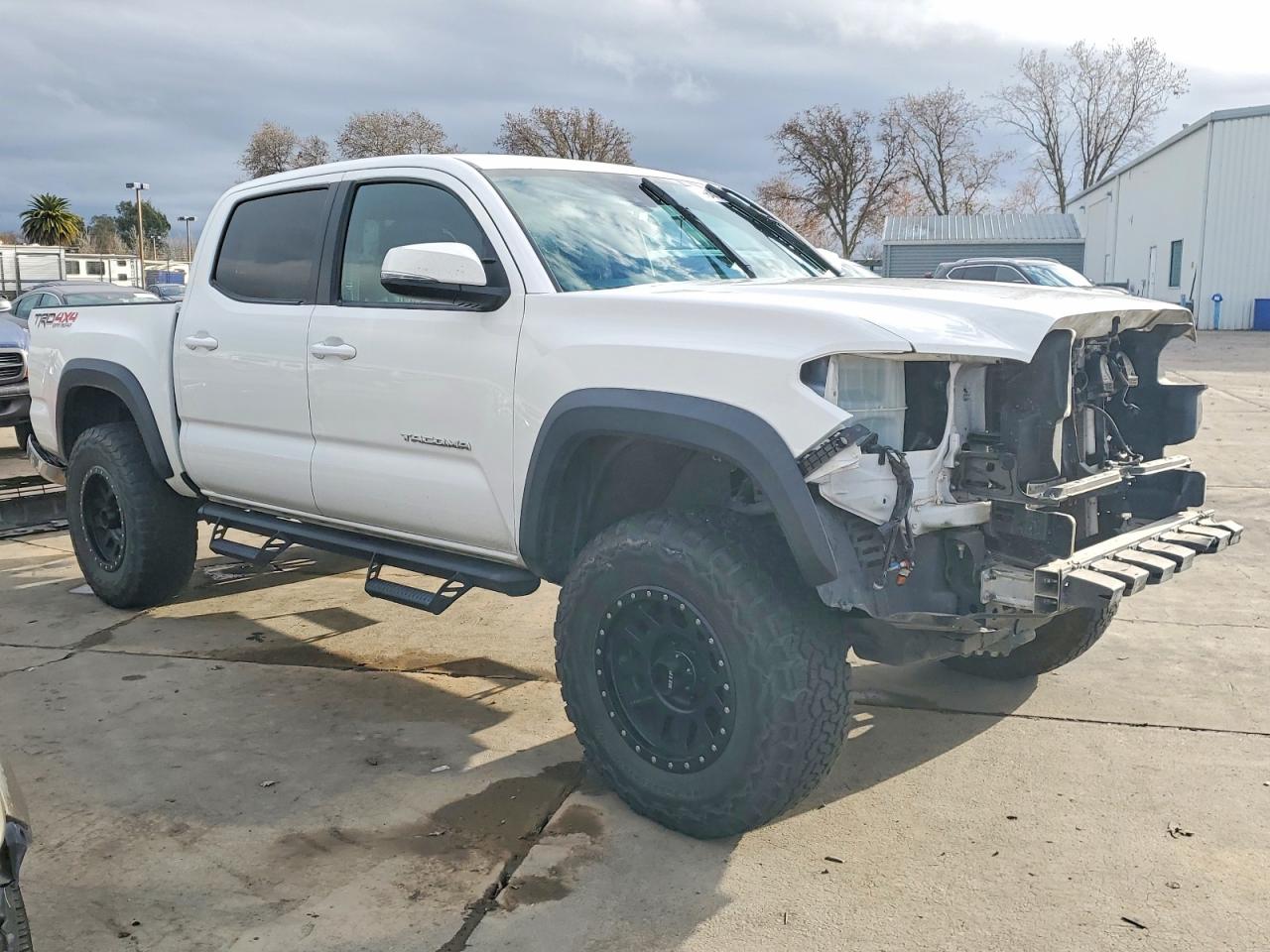 2022 TOYOTA TACOMA DOUBLE CAB photo 4