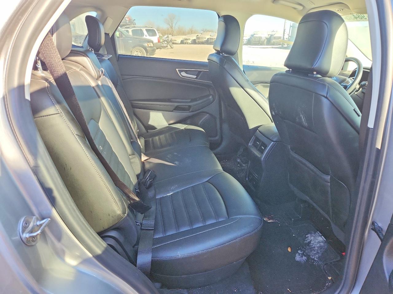 2021 FORD EDGE SEL photo 19