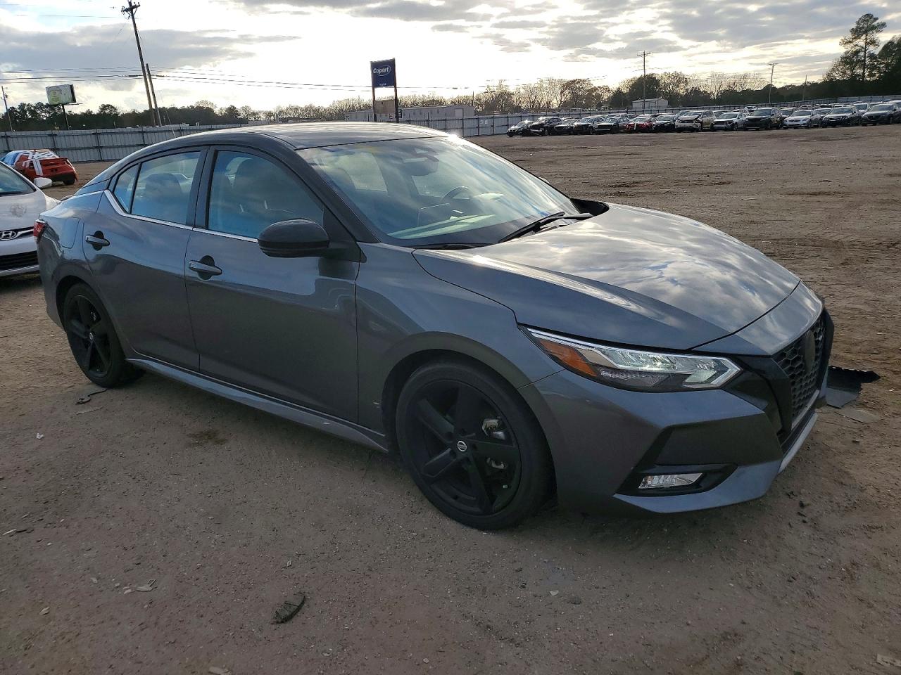 2022 NISSAN SENTRA SR photo 10