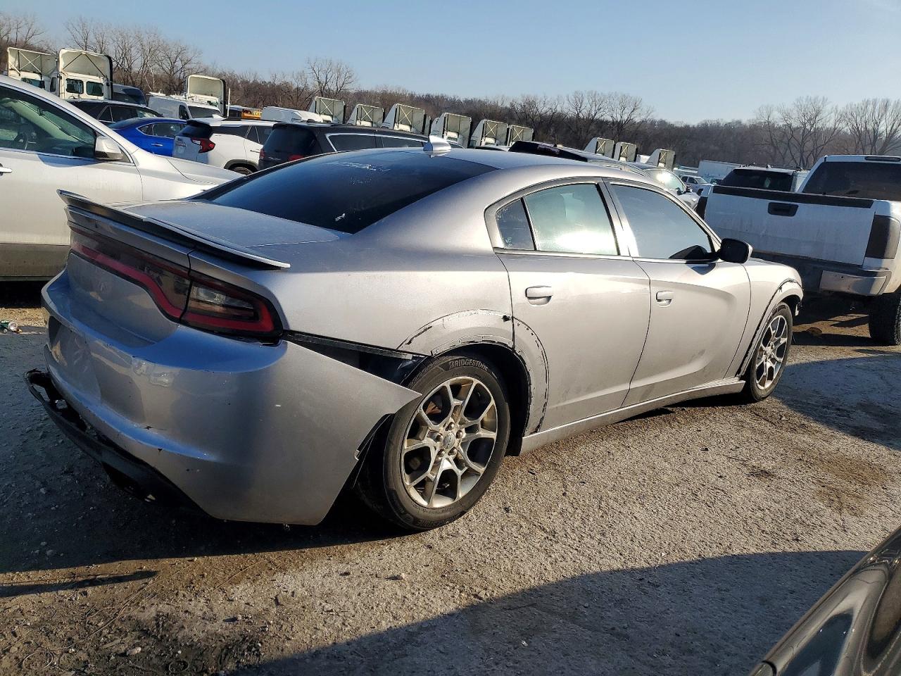 2017 DODGE CHARGER SXT photo 3