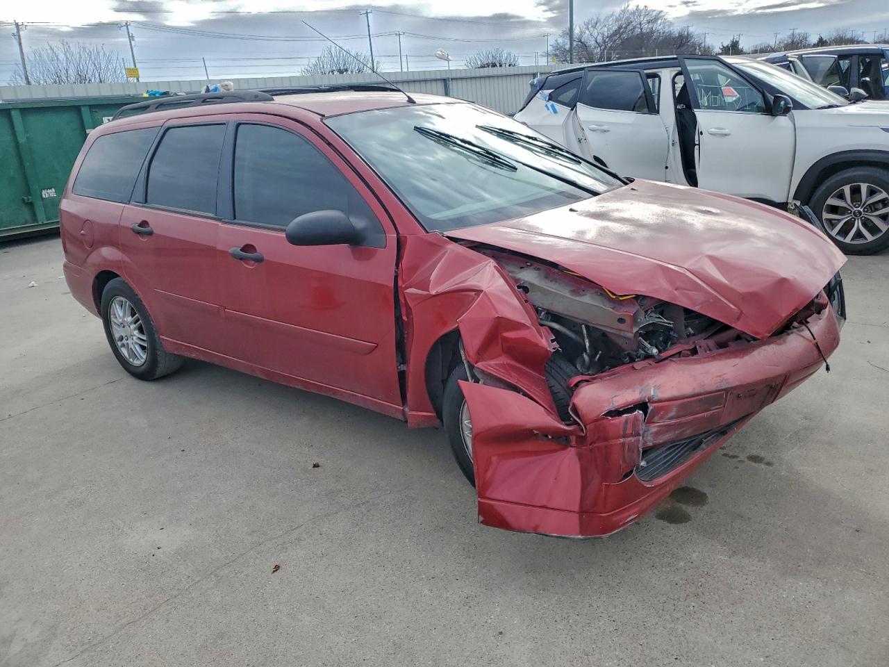 2003 FORD FOCUS SE photo 4