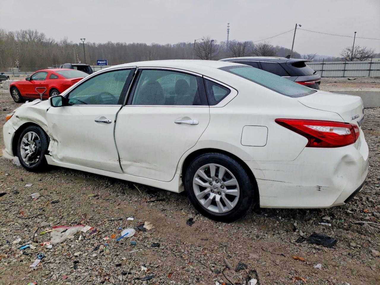2017 NISSAN ALTIMA 2.5 photo 2
