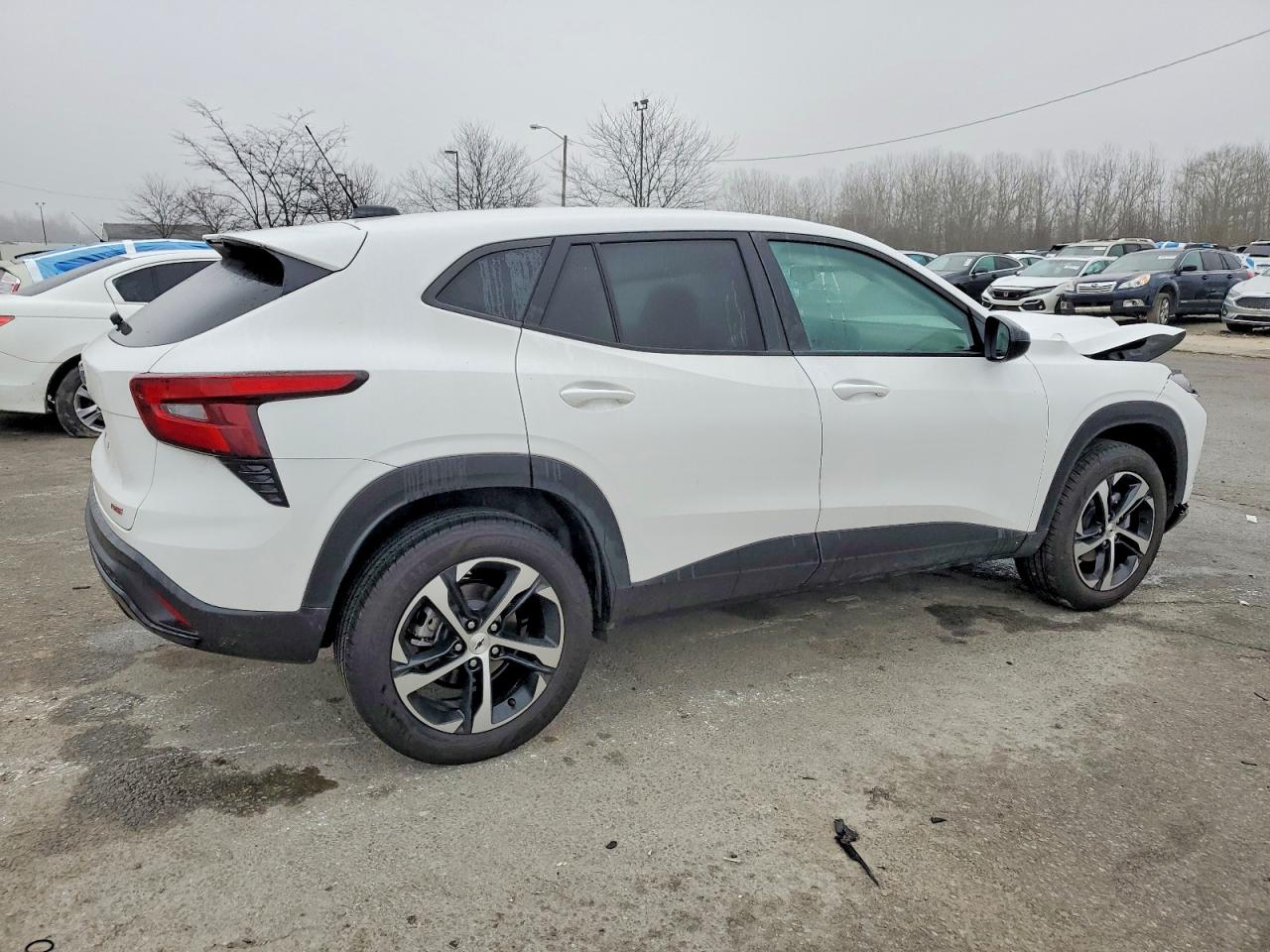2025 CHEVROLET TRAX 1RS photo 3