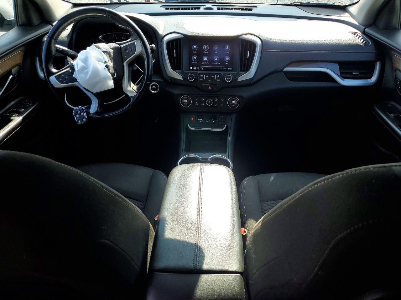 2018 GMC TERRAIN SLE photo 8