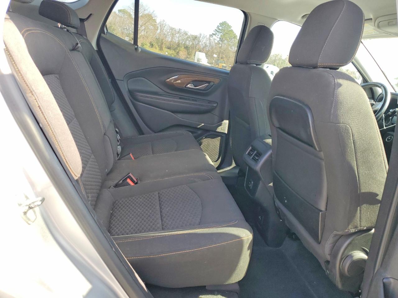 2018 GMC TERRAIN SLE photo 11