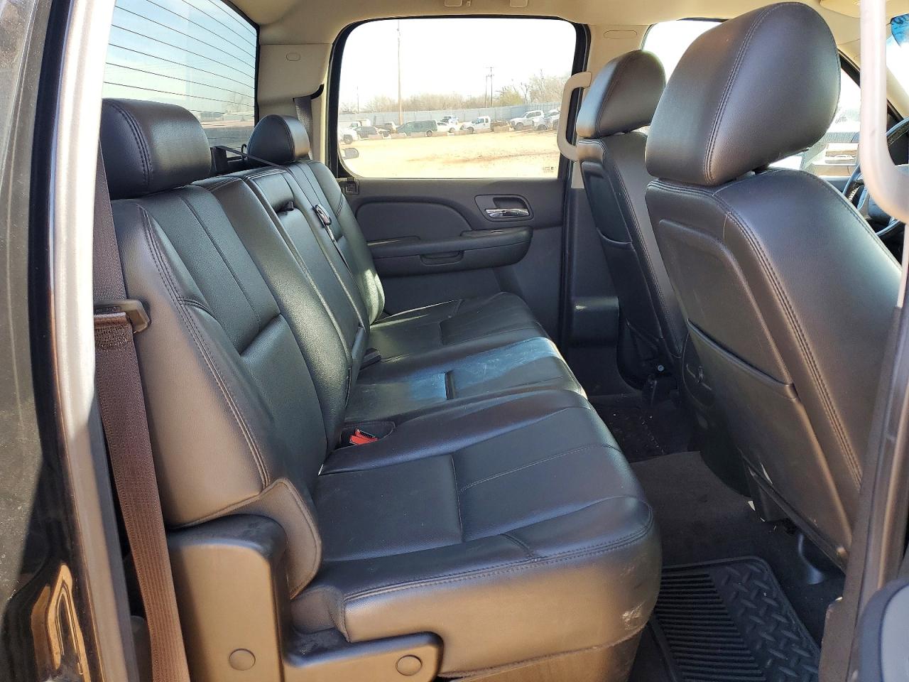 2014 CHEVROLET SILVERADO K3500 LTZ photo 10