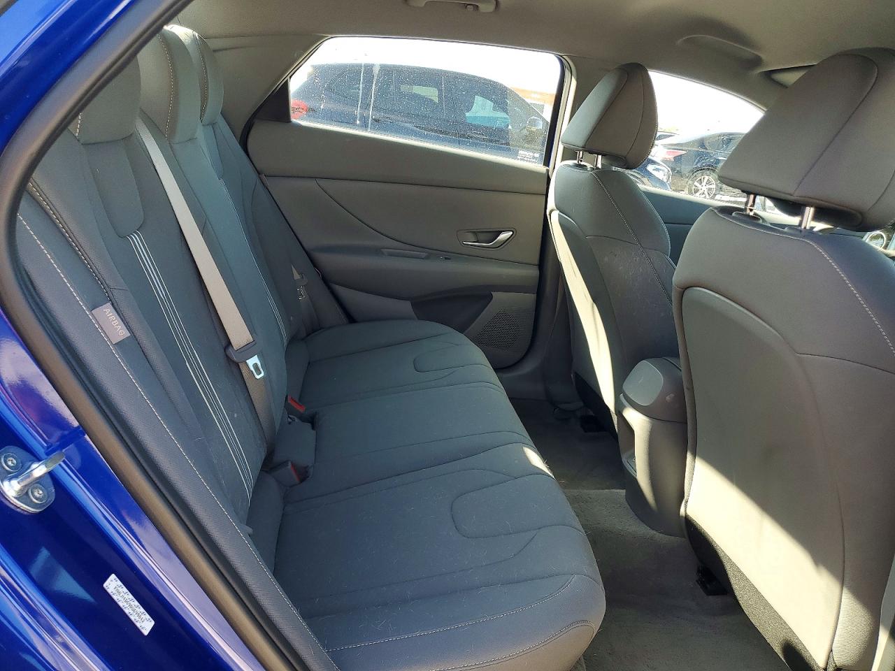 2024 HYUNDAI ELANTRA SEL photo 10