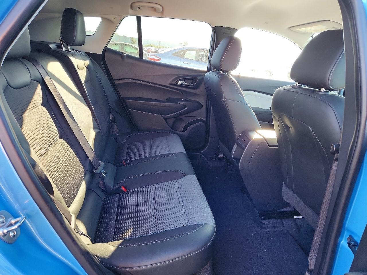 2025 CHEVROLET TRAX 1LT photo 11
