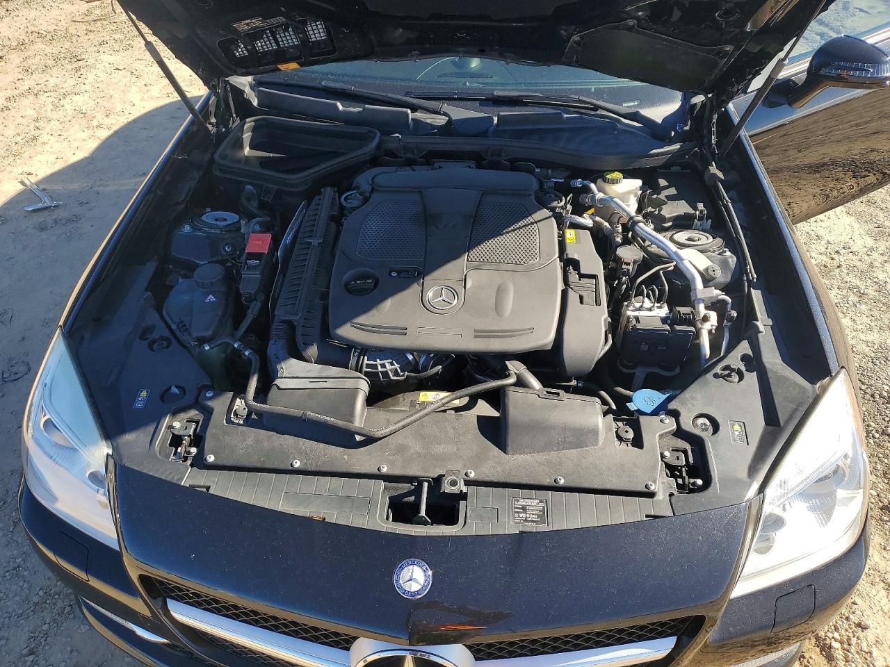 2013 MERCEDES-BENZ SLK 350 photo 31