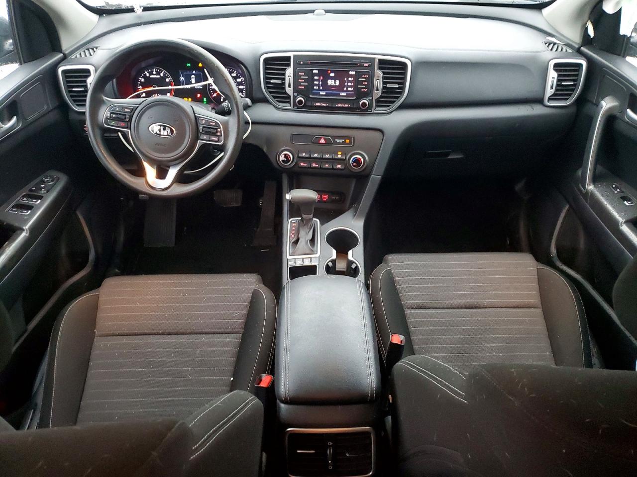 2018 KIA SPORTAGE LX photo 8