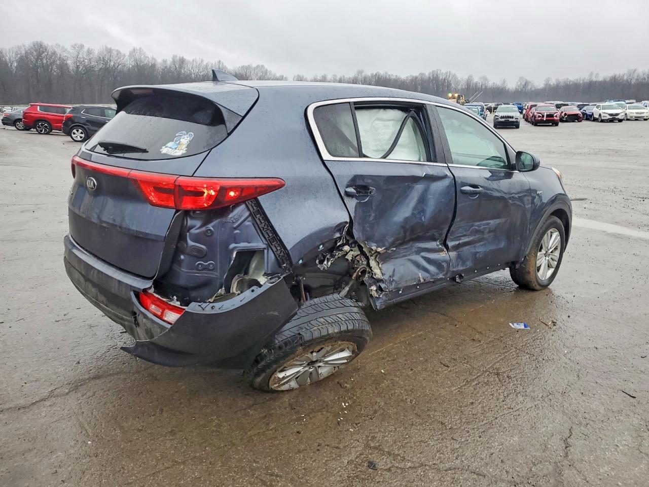 2018 KIA SPORTAGE LX photo 3