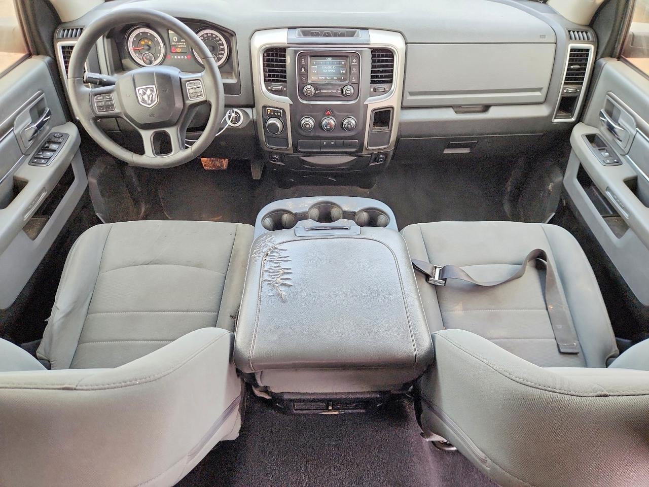 2019 RAM 1500 CLASSIC SLT photo 15