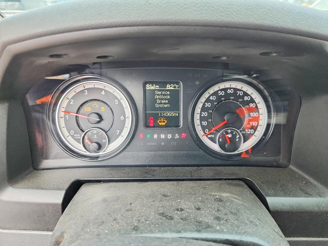 2019 RAM 1500 CLASSIC SLT photo 17