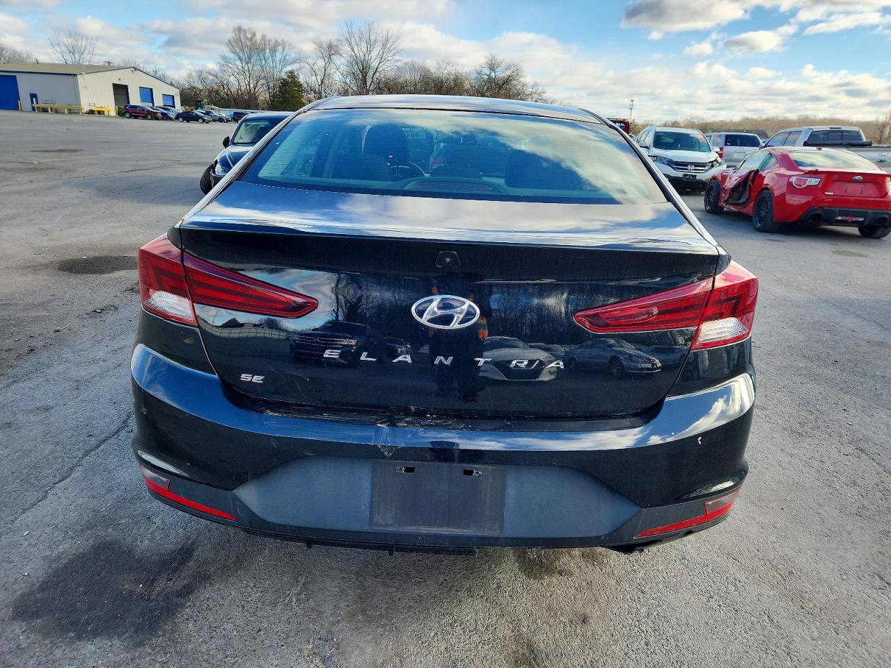 2020 HYUNDAI ELANTRA SE photo 6