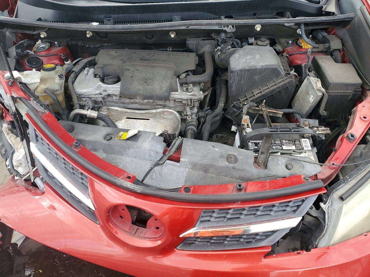 2015 TOYOTA RAV4 XLE photo 23