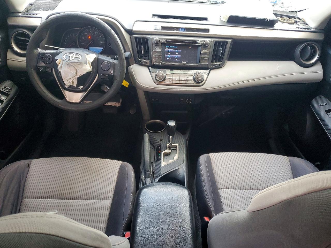 2015 TOYOTA RAV4 XLE photo 15