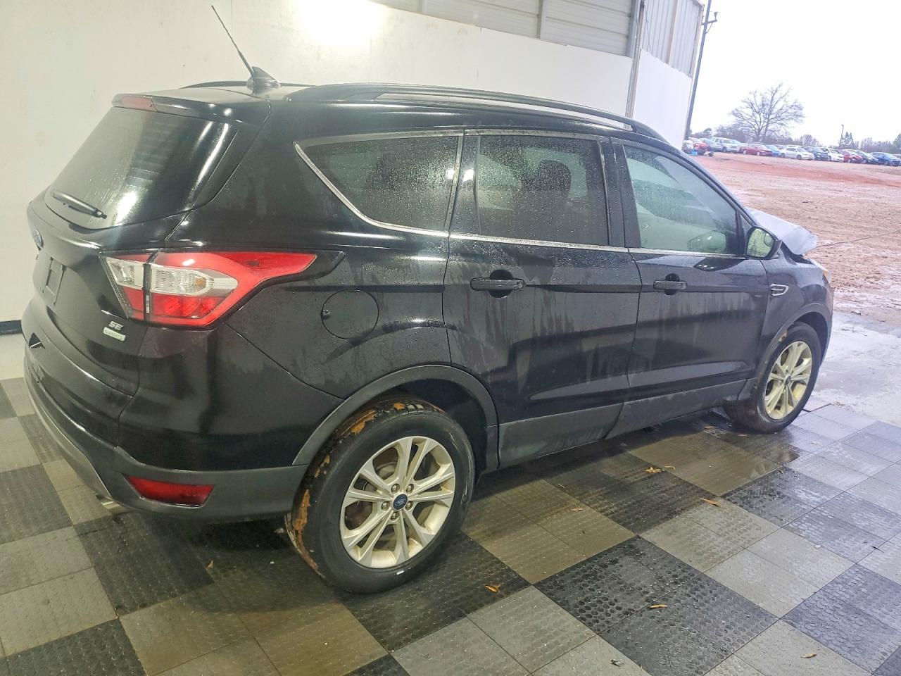 2018 FORD ESCAPE SE photo 5