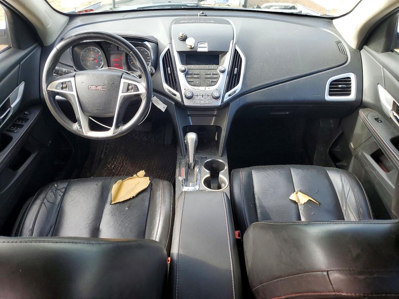 2011 GMC TERRAIN SLT photo 8