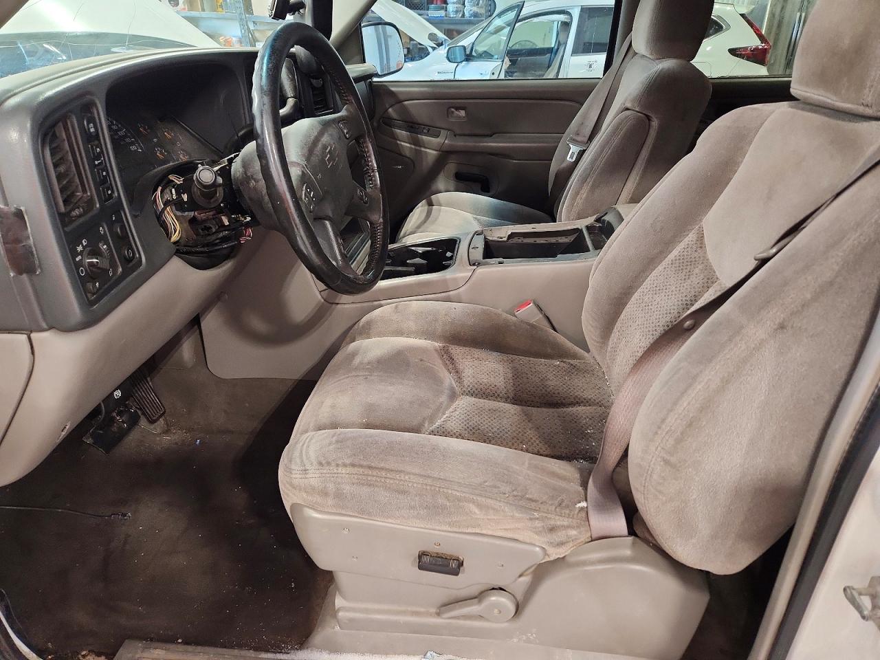 2005 CHEVROLET AVALANCHE K1500 photo 7