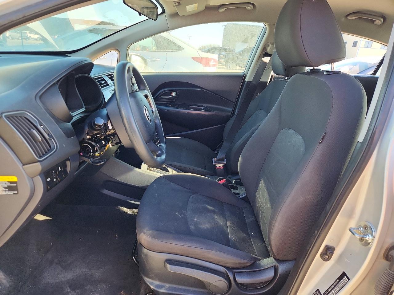 2016 KIA RIO LX photo 7