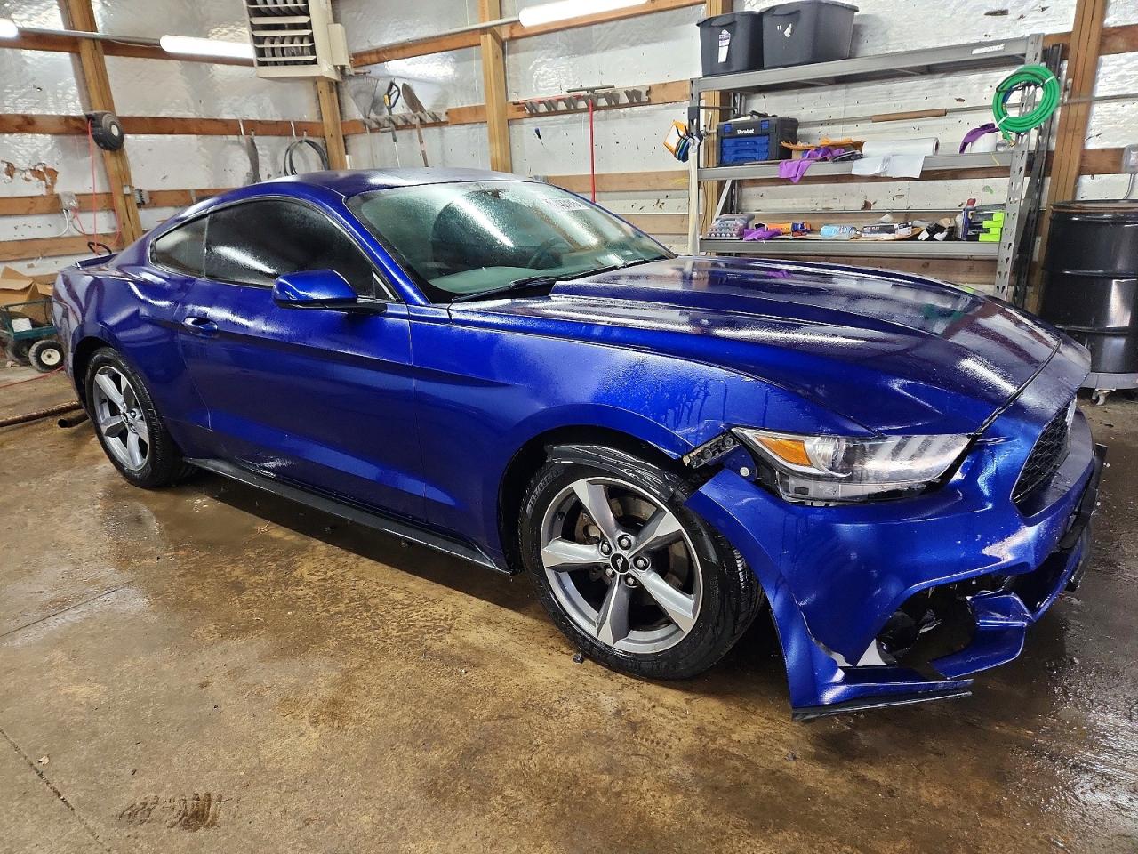 2016 FORD MUSTANG photo 10